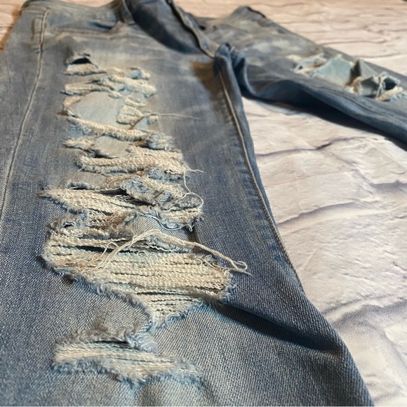 American Eagle shredded jeggings - Picture 10 of 12